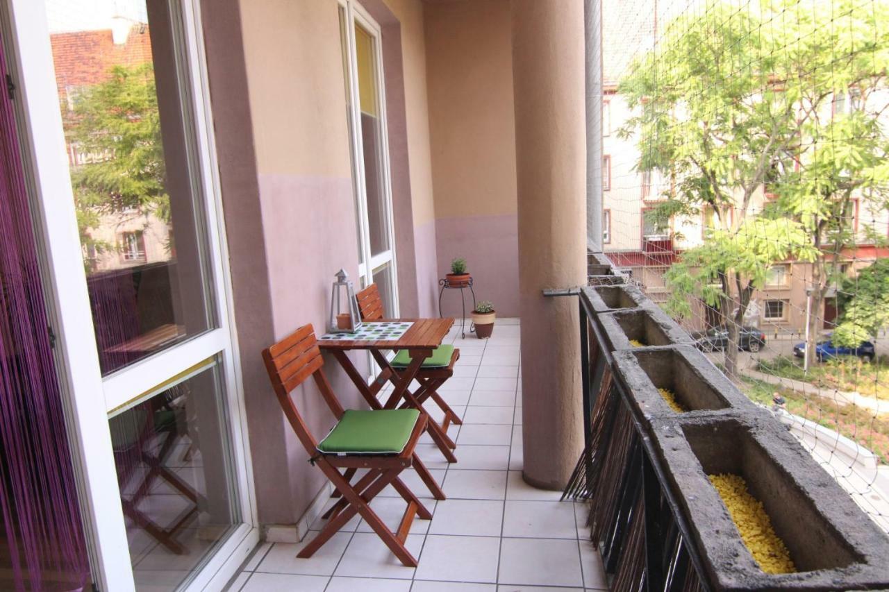 City Central Hostel Swidnicka فروتسواف المظهر الخارجي الصورة