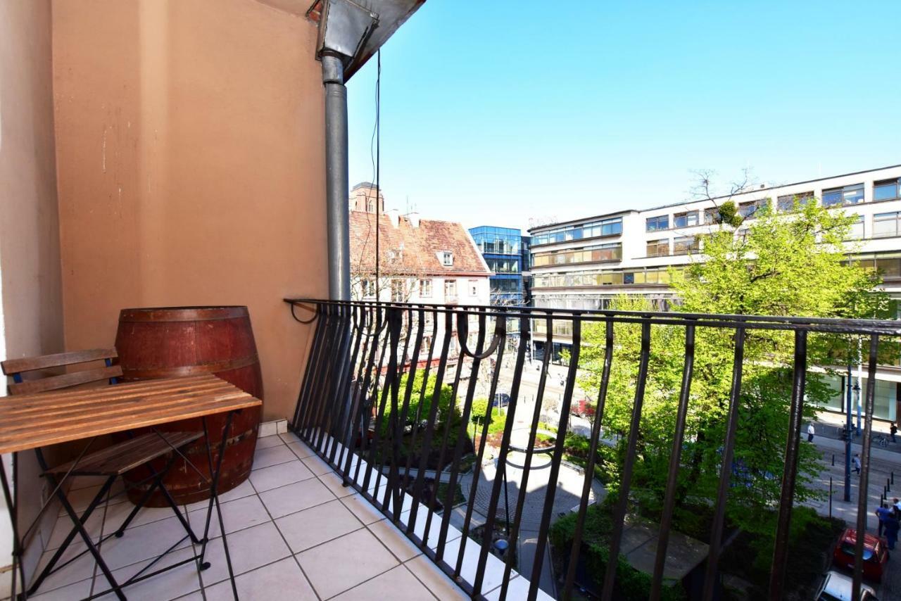 City Central Hostel Swidnicka فروتسواف المظهر الخارجي الصورة